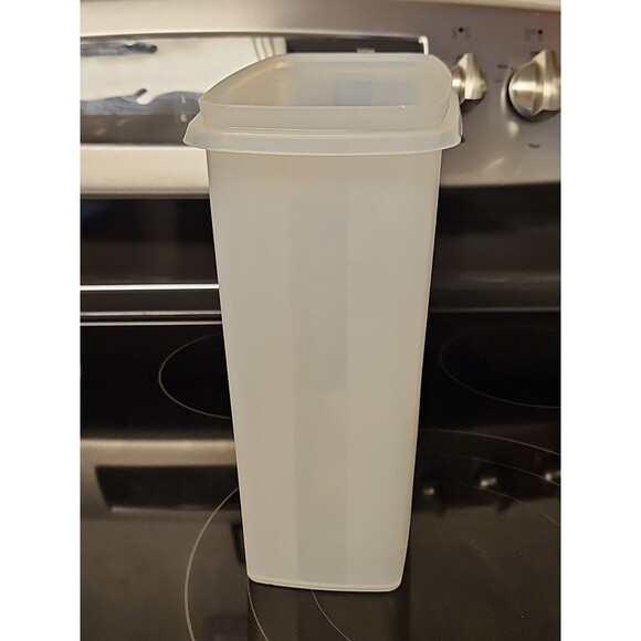 Vintage Tupperware Large Sheer Cereal Keeper Container 20 cup # 1588-2 No Lid - Picture 2 of 7